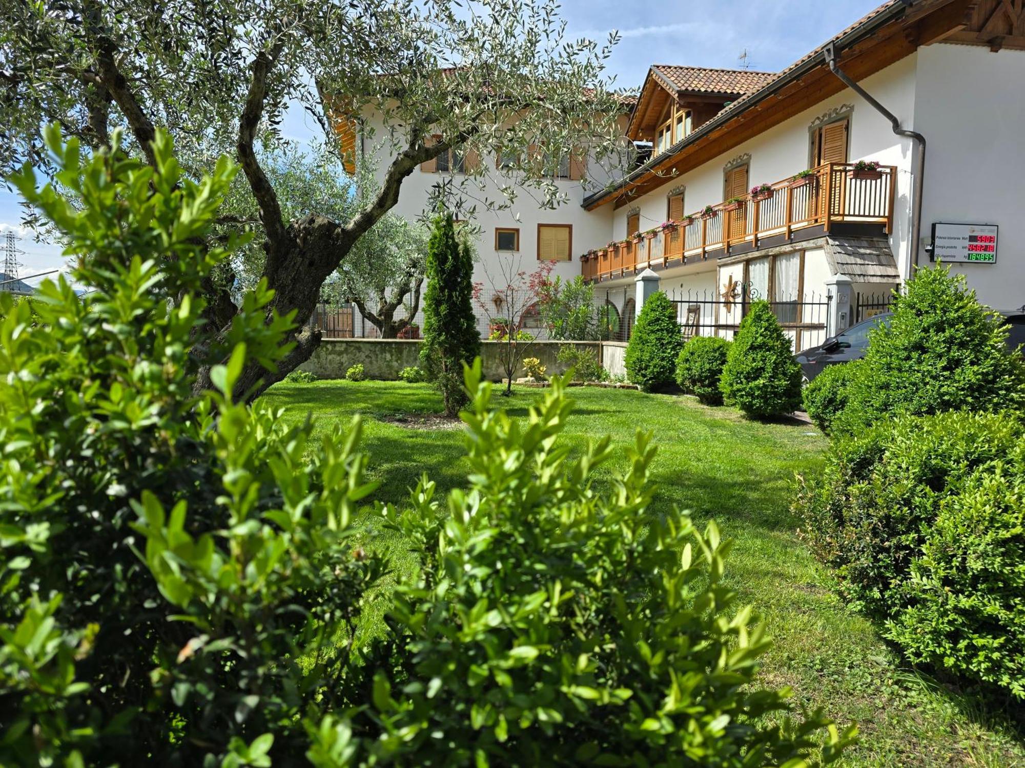 Antico Fienile Agritur Vila Mezzocorona Exterior foto